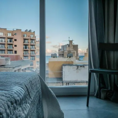 Cozy Studio-flat In Paceville * San Julián