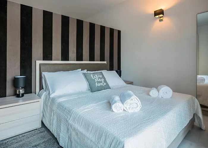 Cozy Studio-flat In Paceville Saint Julian's